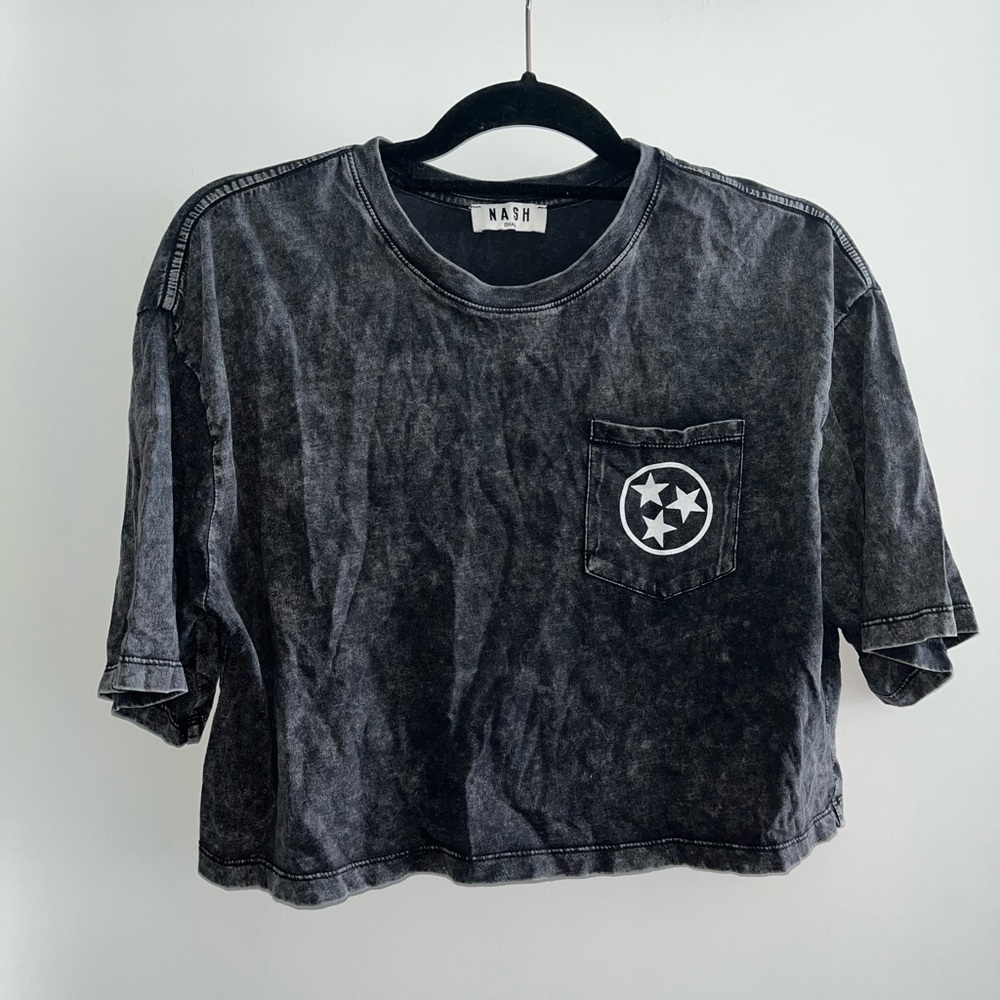 ❤️4 for $28 nashville black dye cropped tee